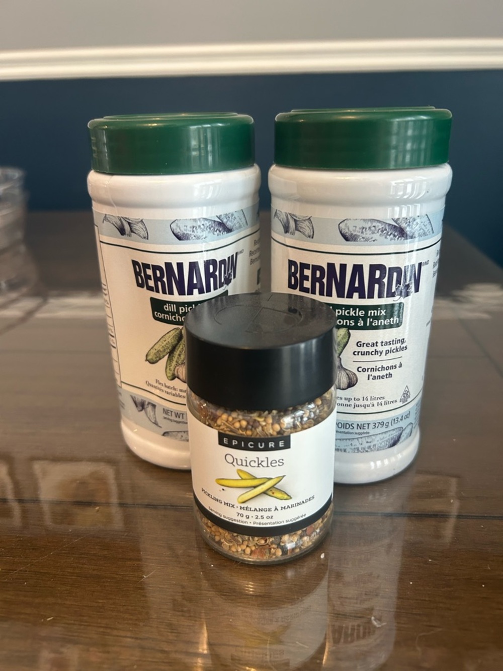 Bernardin Dill Pickle Mix & Epicure Quickles Seasoning Set - White & Green